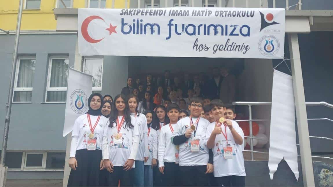 TÜBİTAK 4006 BİLİM FUARIMIZI YAPTIK
